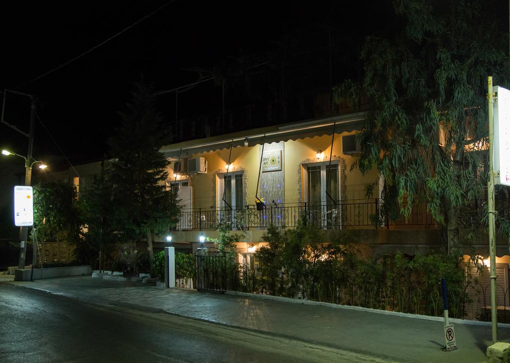 Golden Sun Rooms Pyrgi Thermis Exterior photo