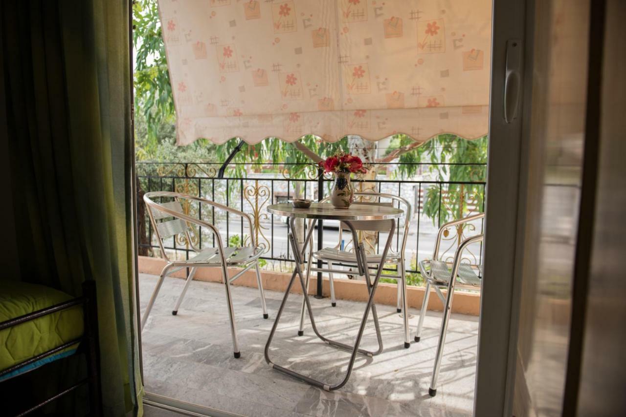 Golden Sun Rooms Pyrgi Thermis Exterior photo